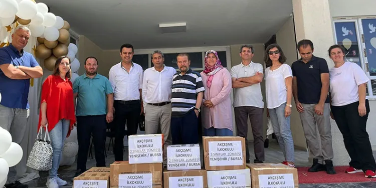 Depremzede çocukların Yaz tatili kitapları Yenişehir’den