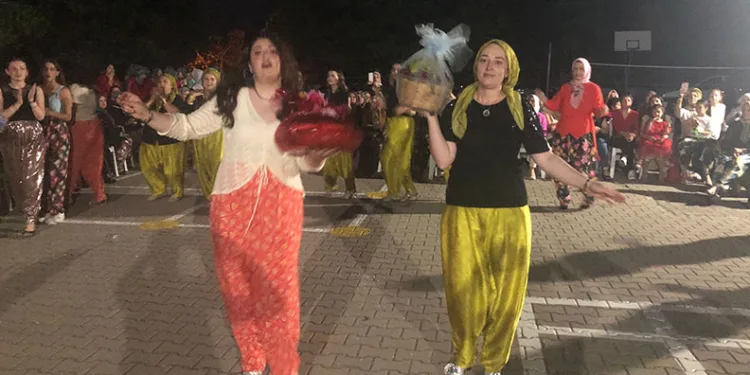 Mudanya’da ‘Hıdırellez kınası’ geleneği yaşatılıyor