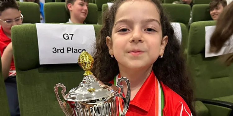 Tekirdağlı öğrenci, İrlanda’da Türkiye’nin gururu oldu