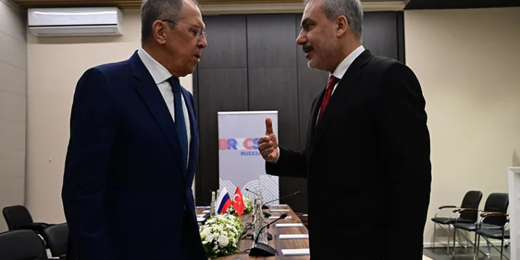 Bakan Fidan, Rus mevkidaşı Lavrov ile görüştü