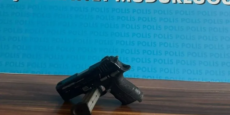 Hapis cezası bulunan 8 firari şahıs yakalandı