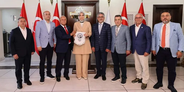 Bursa AFSİAD’dan Afyonkarahisar çıkarması