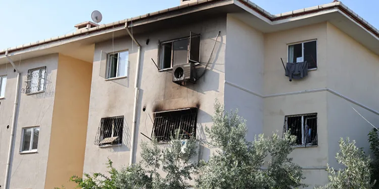 Feci yangın: Anne ve bebeği hayatını kaybetti