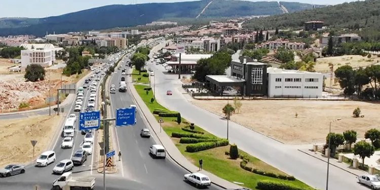 Tatilcilerin dönüş çilesi başladı