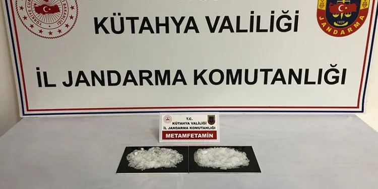 Kütahya’da uyuşturucu operasyonunda gözaltına alınan şüpheli tutuklandı