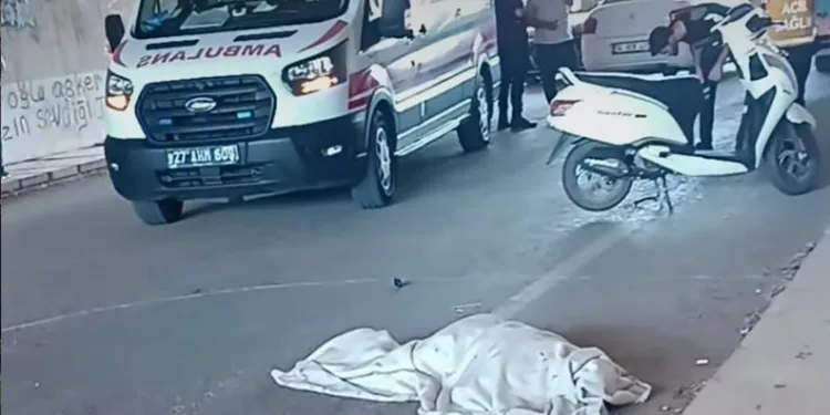 Kamyonetiyle çarpıp olay yerinden kaçtı