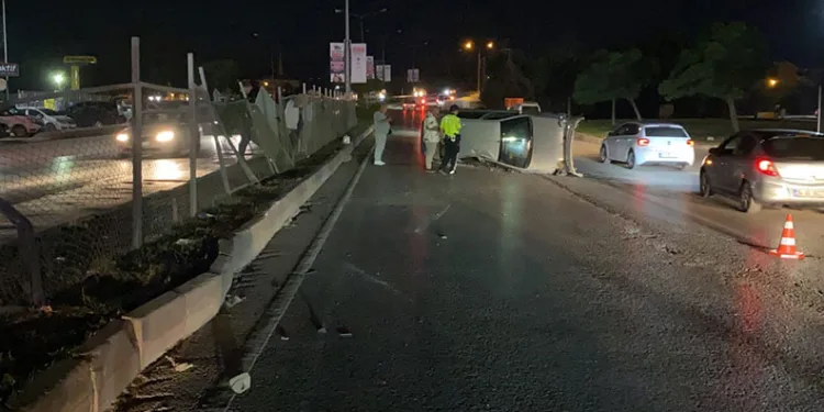 Bursa’da otomobil takla attı: Karı-koca yaralandı