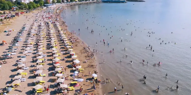 İlçeye bayram tatili akını