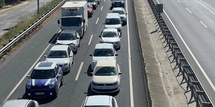 Tekirdağ’da dönüş yoğunluğu devam ediyor