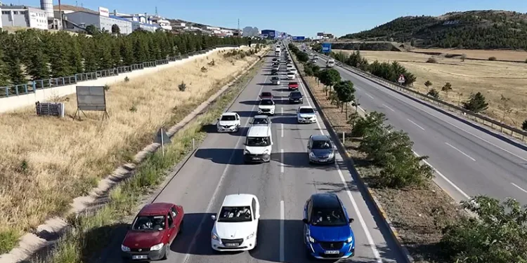 43 ilin geçiş güzergahında rekor geçiş