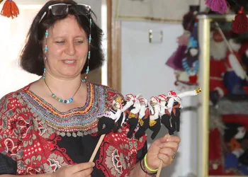 Torunu için başladı, bakanlık sanatçısı oldu