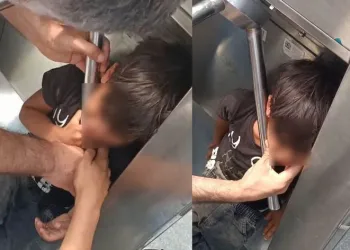 Tramvay durağında bir çocuğun başı turnikeye sıkıştı