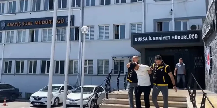 Bursa’da düğün konvoyunda havaya ateş açan şüpheliler tutuklandı