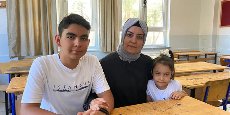 Depremden kurtuldu, LGS’de birinci oldu