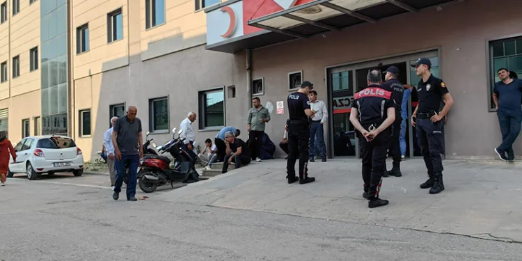 Bursa’da araçta bırakılan çocuk hayatını kaybetti