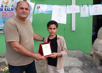 Bursa Çiftehavuzlar Muhtarlığı’nda resim yarışması