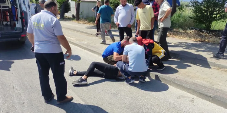 Bursa’da devrilen motosikletin sürücüsü yaralandı