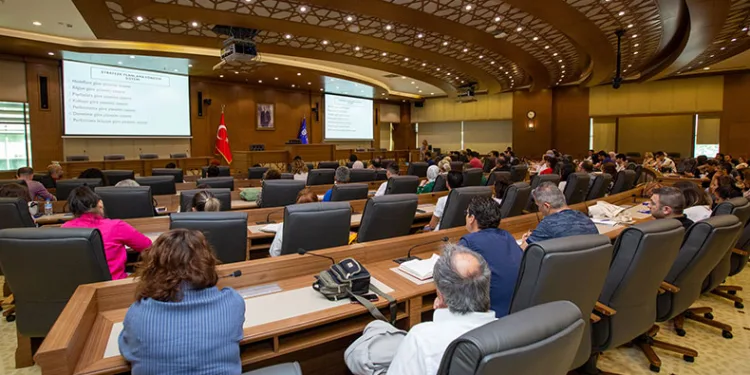 Büyükşehir’de stratejik planlama çalışmaları sürüyor