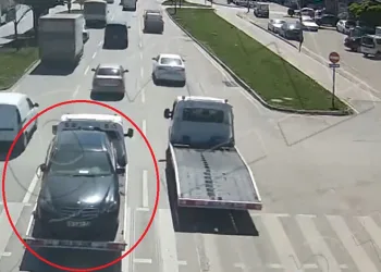 Bursa’da çekiciyle otomobil çalan hırsızlar yakalandı