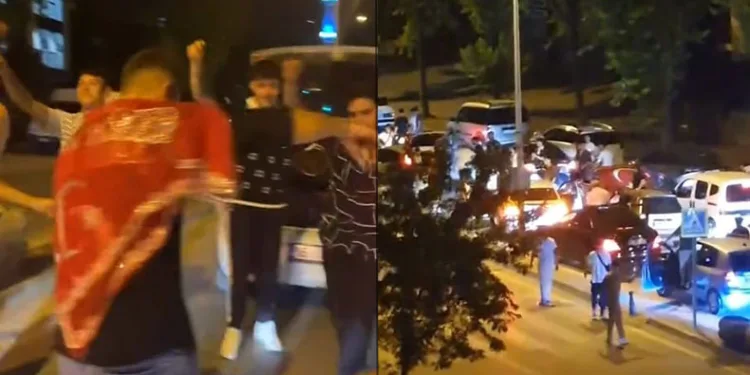 İnegöl’de yolu kapatıp çiftetelli oynadılar