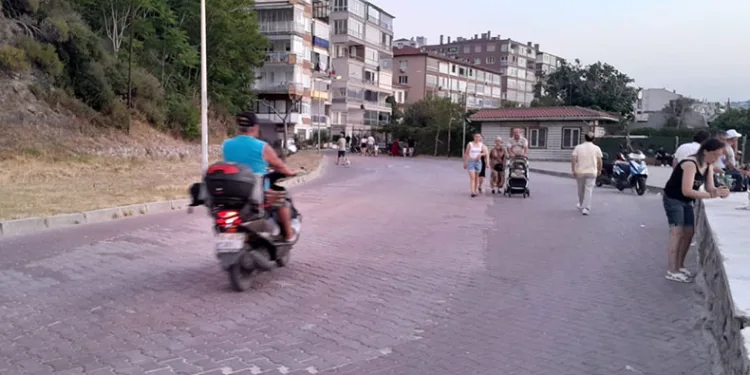 Sahilde motosiklet işgali