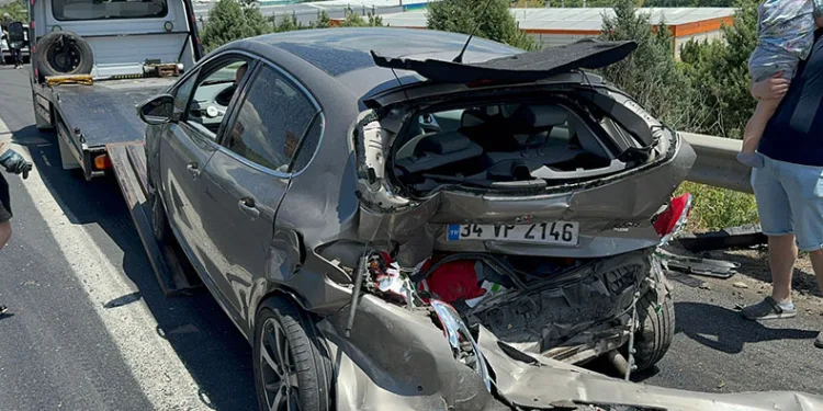 6 aracın karıştığı zincirleme kaza