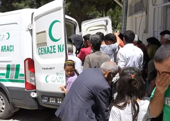 Gaziantep’te feci kaza: 2 ölü, 6 yaralı