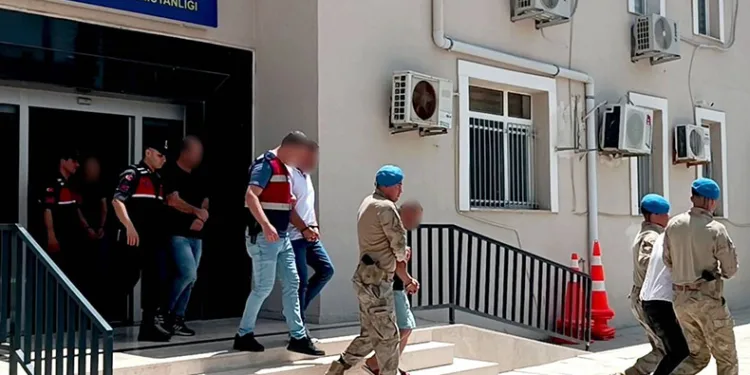 Mersin’de insan ticareti operasyonu