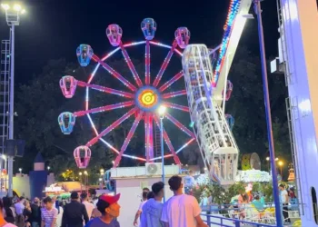 Bursa’da lunapark doldu taştı