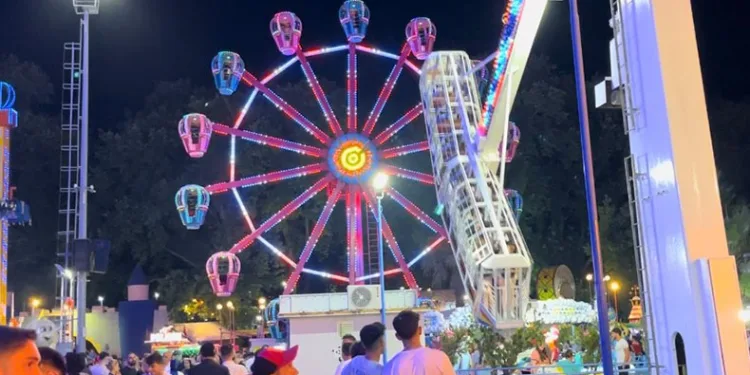 Bursa’da lunapark doldu taştı