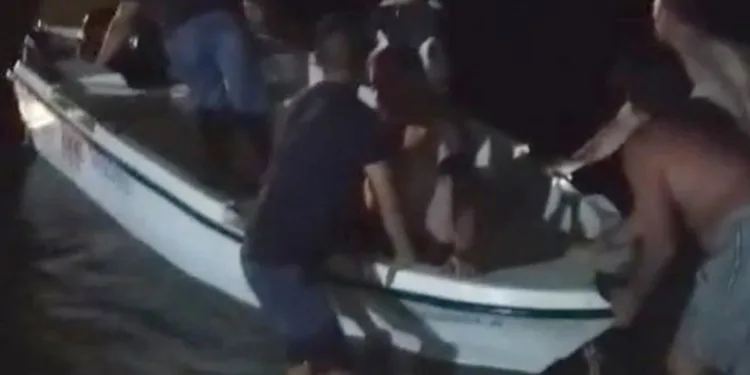 Denizin ortasında can pazarı
