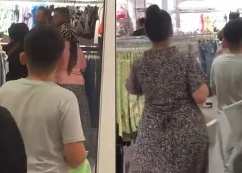 Son kalan kıyafet için birbirlerine girdiler