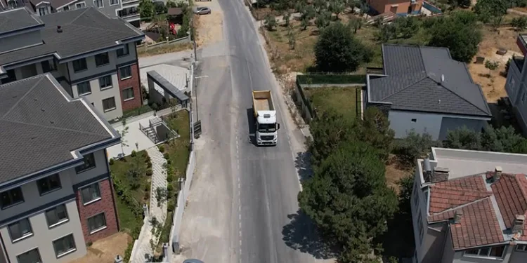 Kamyon şoförünün polisten ölümüne kaçışı kamerada