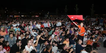 İnegöl’de Son 16 Coşkusu