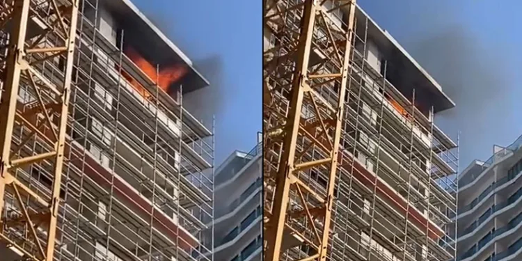 İnşaatın 12. katı alevlere teslim oldu