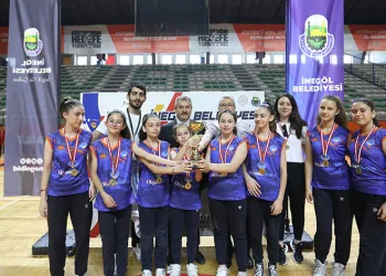 Spor festivalinde kupalar sahiplerini buldu