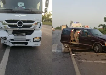 Konya’da tır otomobile çarptı: 2 yaralı