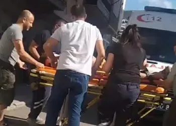 Güvercinlere bakmak için çıktığı çatıdan düştü