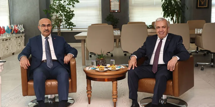Vali Demirtaş’tan Şadi Özdemir’e ziyaret