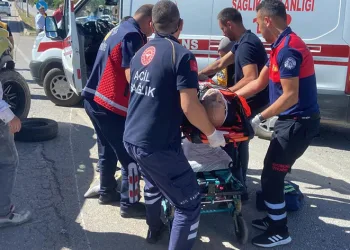 Erzincan’da trafik kazası: 2 yaralı