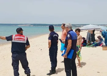 Jandarmadan tatilcilere boğulma uyarısı