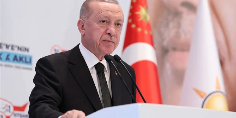 Cumhurbaşkanı Erdoğan’dan yeni anayasa mesajı