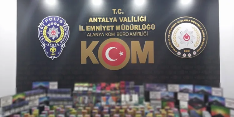 Antalya’da kaçakçılık operasyonu