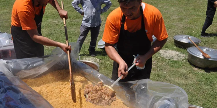 Köyde bayram coşkusu
