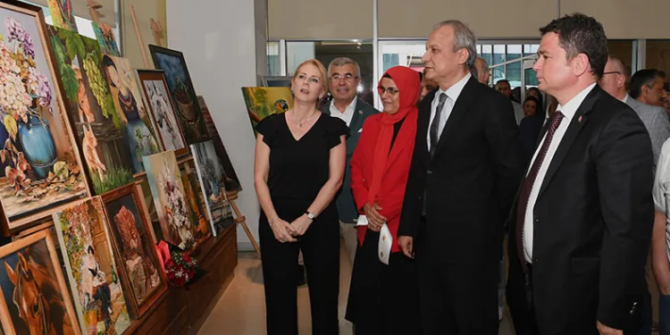 OSMEK’in gurur sergisi