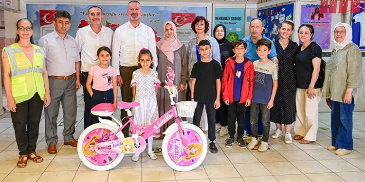 Başkan Fatih Karabatı’dan Zehra’ya anlamlı jest