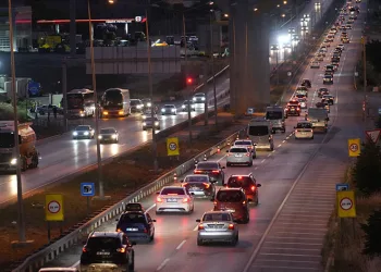 Tatilciler erken dönüşe geçti