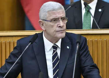 “‘Şahsım devleti’ denen bu rejimi kabullenemeyiz”