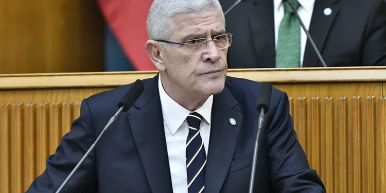 “‘Şahsım devleti’ denen bu rejimi kabullenemeyiz”