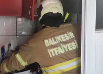 Erdek’te ev yangını